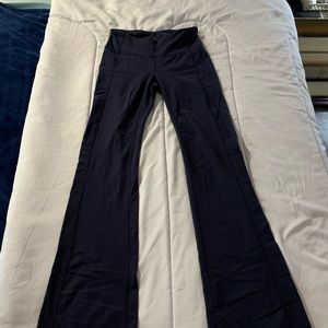 Athleta ST yoga pants